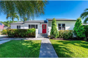 6849 Sw 39th St, Miami