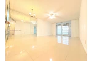9900 Sunrise Lakes Blvd 102 Sunrise, FL 33322 - MLS#A11878861