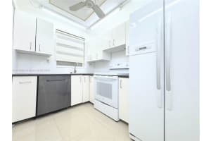 9900 Sunrise Lakes Blvd 102 Sunrise, FL 33322 - MLS#A11878861