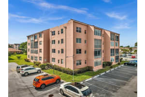 2841 Somerset Dr 105, Lauderdale Lakes