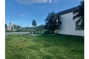 MLS# A11878941, Hollywood, Florida 33020