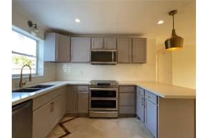 1107 Ne 8th St Hallandale Beach, FL 33009 - MLS#A11878949