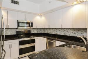 110 N Federal Hwy 705 Fort Lauderdale, FL 33301 - MLS#A11878955