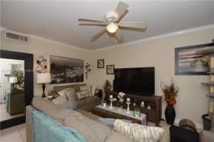 3050 Ne 5th Ter 8 Wilton Manors, FL 33334 - MLS#A11879007