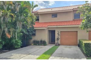 19710 Cypress Ct Miami Lakes, FL 33015 - MLS#A11879009