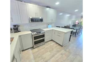 19710 Cypress Ct Miami Lakes, FL 33015 - MLS#A11879009