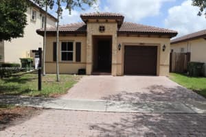 2401 Ne 4th St, Homestead