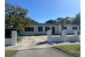 1611 Sw 93rd Ct, Miami