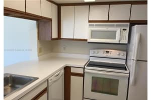 6340 La Costa Dr B Boca Raton, FL 33433 - MLS#A11879075