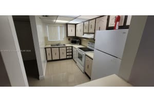 9367 Fontainebleau Blvd G239 Miami, FL 33172 - MLS#A11879101
