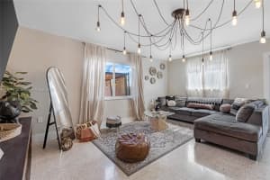 11900 Sw 2 St Miami, FL 33184 - MLS#A11879112