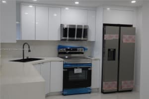 1212 N 22nd Ave 1 Hollywood, FL 33020 - MLS#A11879130