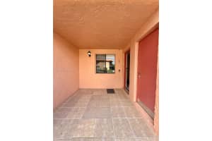 227 Lakeview Dr 103 Weston, FL 33326 - MLS#A11879135