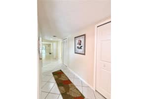 227 Lakeview Dr 103 Weston, FL 33326 - MLS#A11879135