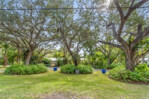 6630 Sw 102nd St Pinecrest, FL 33156 - MLS#A11879152