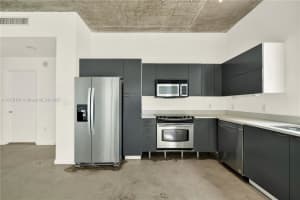 234 Ne 3rd St 601 Miami, FL 33132 - MLS#A11879161
