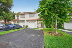 10275 Nw 46th St Doral, FL 33178 - MLS#A11879213