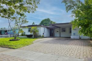 740 N 73rd Ter Hollywood, FL 33024 - MLS#A11879226