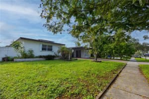 740 N 73rd Ter Hollywood, FL 33024 - MLS#A11879226