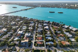 10110 E Broadview Dr Bay Harbor Islands, FL 33154 - MLS#A11879241