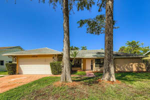 7008 Nw 49th Ct Lauderhill, FL 33319 - MLS#A11879245