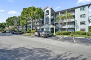 1151 Sw 128th Ter 410d, Pembroke Pines