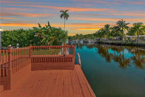 1850 Hibiscus Dr North Miami, FL 33181 - MLS#A11879271