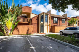 6211 Sw 116th Pl C-22, Miami