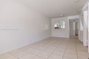 940 Ne 33 Te 102 Homestead, FL 33033 - MLS#A11879302
