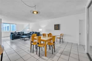 5005 Collins Ave 616 Miami Beach, FL 33140 - MLS#A11879379