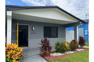 5724 Sw 18th St West Park, FL 33023 - MLS#A11879401