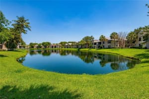 3950 Cocoplum Cir F Coconut Creek, FL 33063 - MLS#A11879406