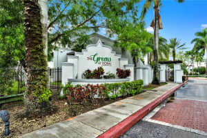 4662 Nw 97th Ct 101, Doral