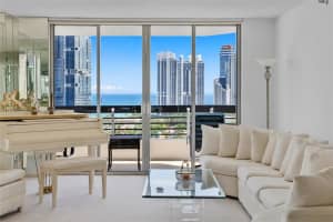 19195 Ne 36th Ct 2706, Aventura