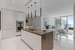 300 Biscayne Blvd Way 2205 Miami, FL 33131 - MLS#A11879435