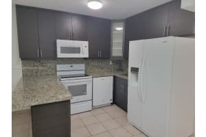 4011 N Meridian Ave 19 Miami Beach, FL 33140 - MLS#A11879452