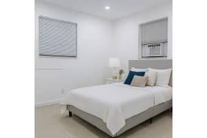 1046 Foster Rd 1 Hallandale Beach, FL 33009 - MLS#A11879471