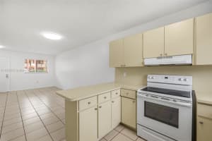 6165 W 22nd Ct 202 Hialeah, FL 33016 - MLS#A11879557