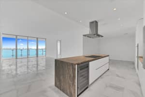 700 Ne 26th Ter 1102, Miami