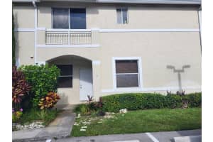 820 NE 212th Terrace APT 6, Miami, FL 33179, - MLS#A11879577