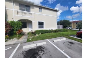820 NE 212th Terrace APT 6, Miami, FL 33179, - MLS#A11879577