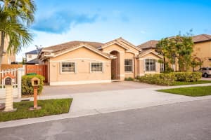 765 Nw 129th Pl Miami, FL 33182 - MLS#A11879631