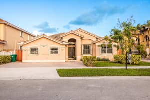 765 Nw 129th Pl Miami, FL 33182 - MLS#A11879631
