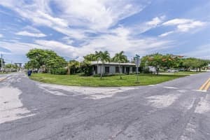 138 Ne 13th Ave 2 Pompano Beach, FL 33060 - MLS#A11879656