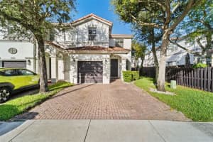 7848 Nw 108th Ct, Doral