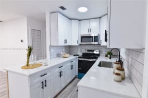 413 Sw 22nd Ter Fort Lauderdale, FL 33312 - MLS#A11879713