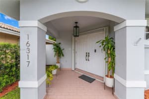 16317 Sw 79th Ter Miami, FL 33193 - MLS#A11879737