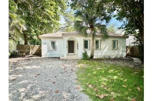 22 Se 11th St 22 Fort Lauderdale, FL 33316 - MLS#A11879743
