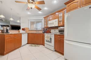 9709 Sw 146th Ct Miami, FL 33186 - MLS#A11879749