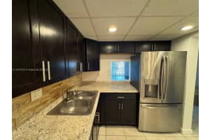 8010 N Colony Cir N 202 Tamarac, FL 33321 - MLS#A11879753